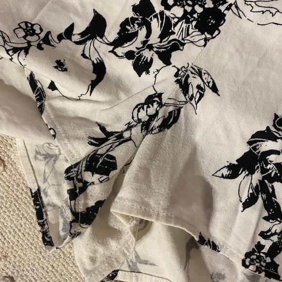 Romper - Picture 7 of 7